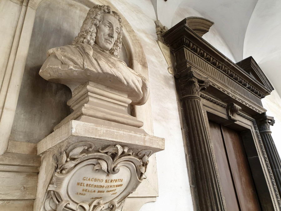 Oratori e confraternite a Palermo. Arte e magia degli stucchi siciliani