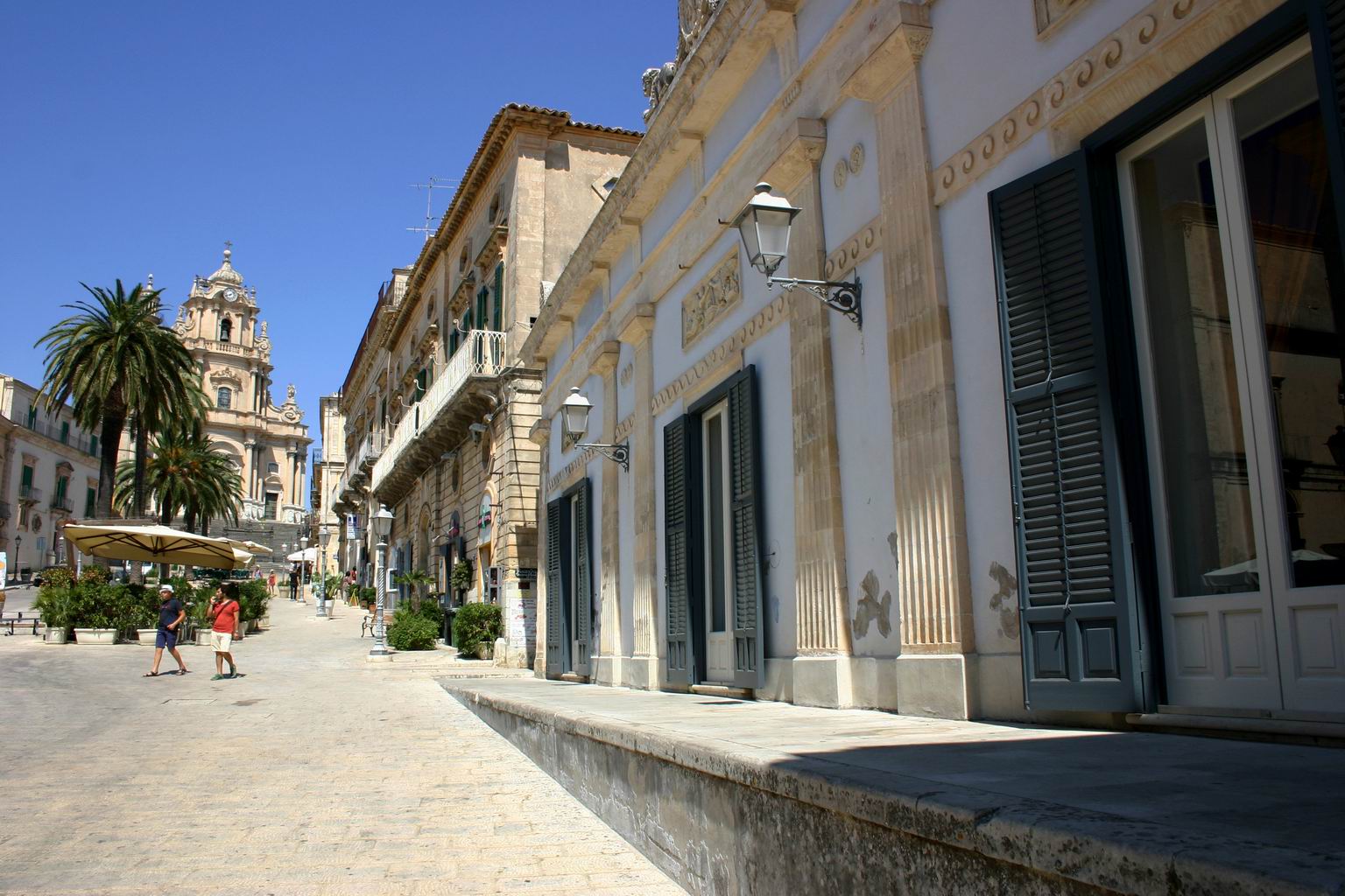 Walking_Tour_Ragusa_Ibla.JPG