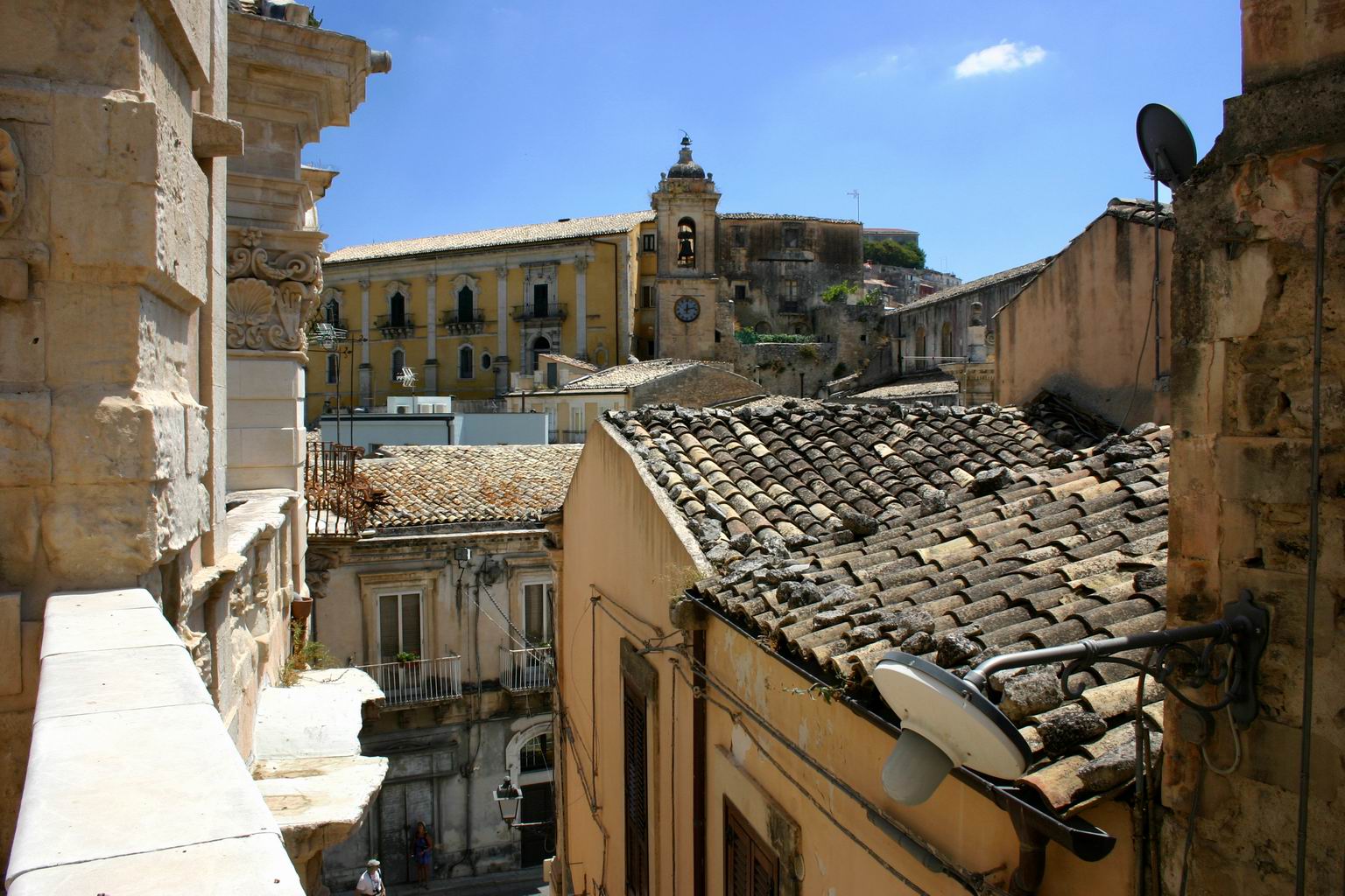 View_of_Ragusa_Ibla.JPG