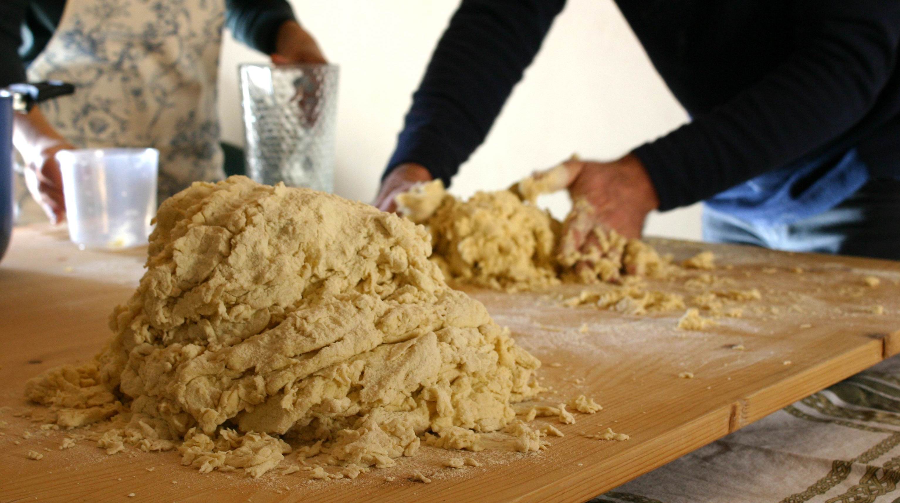 Pizza_Making_Class_west_Sicily.JPG