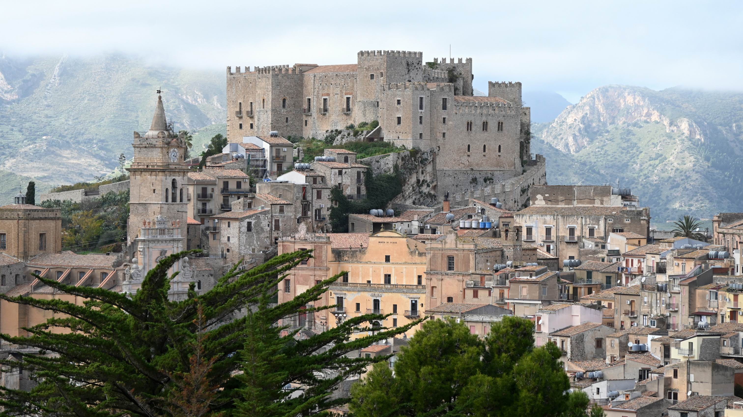Caccamo_Private_Walking_Tour.JPG