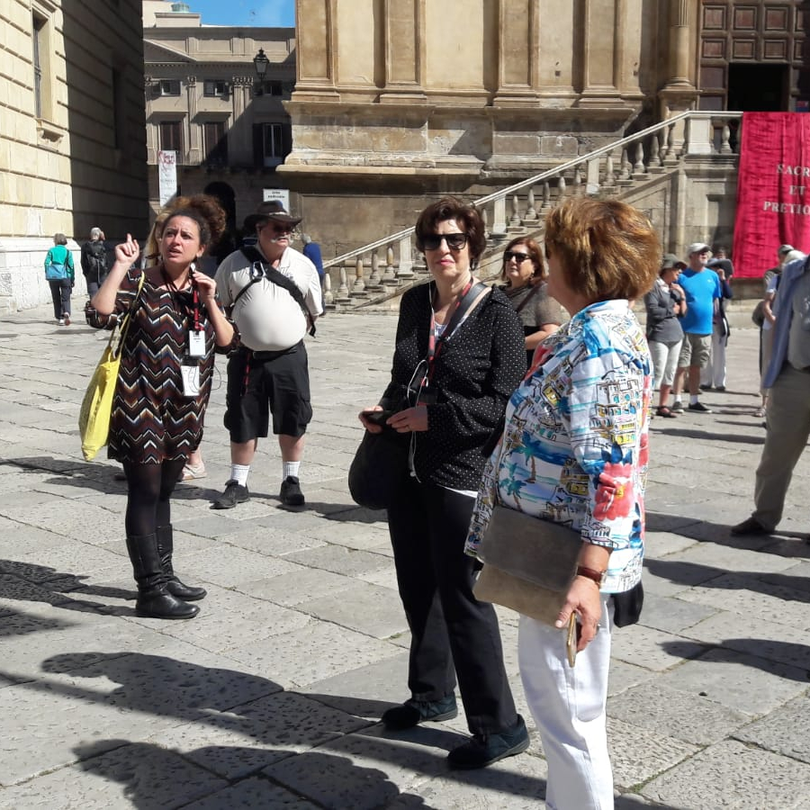 naida-palermo-walking-tour.jpg