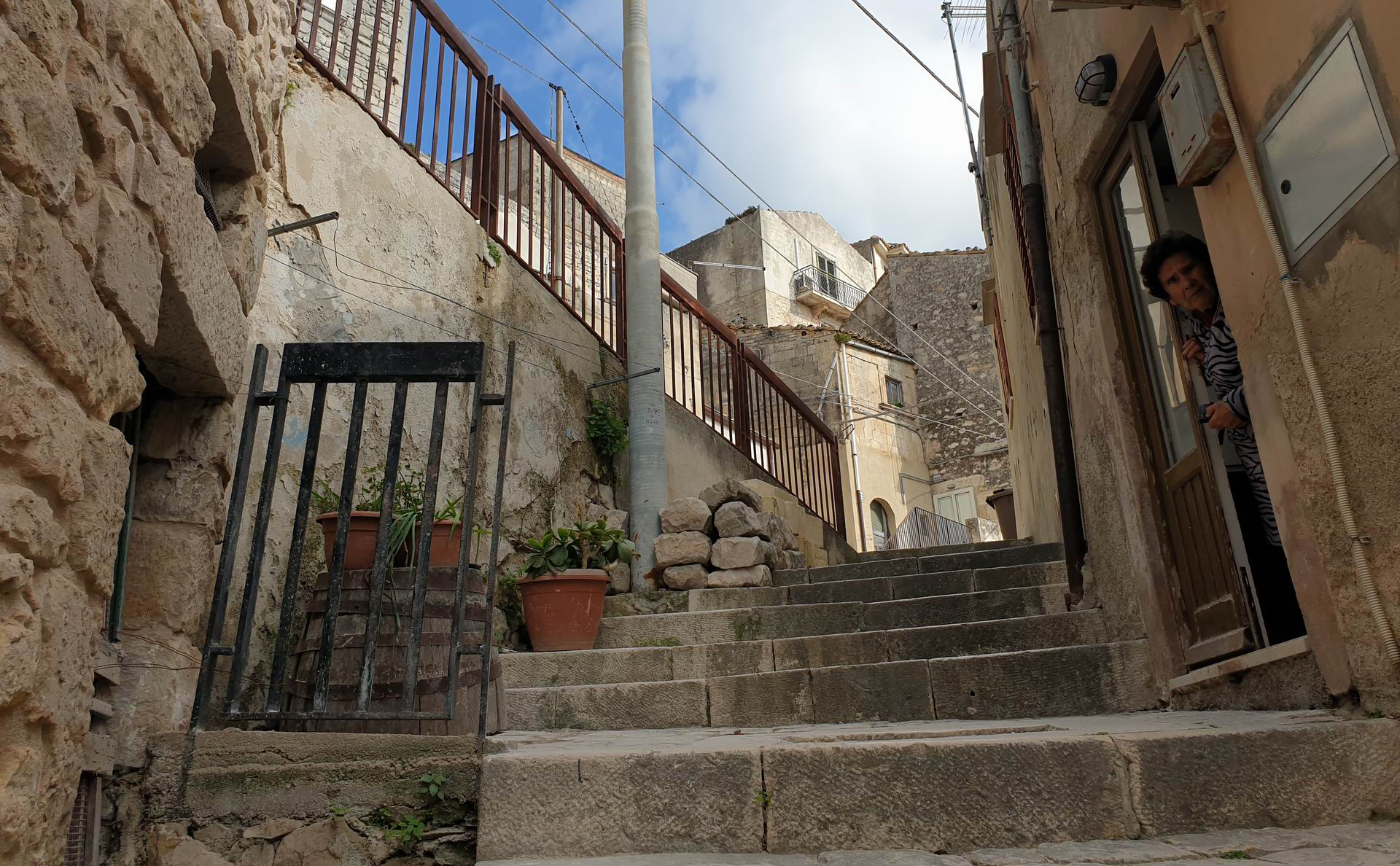 modica-streets-alleys.jpg