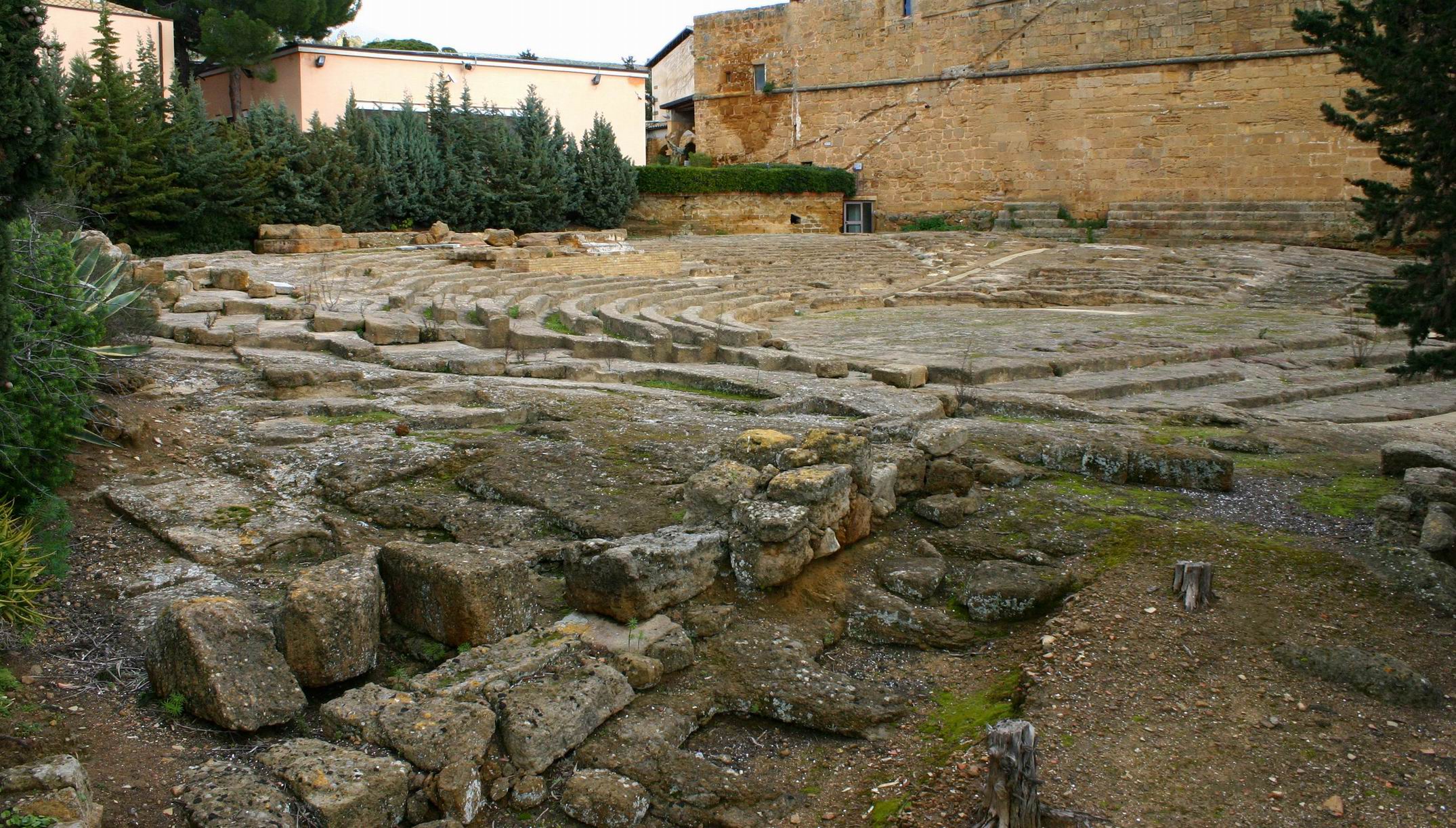 Archaeological_Museum_Agrigento_Tour.JPG