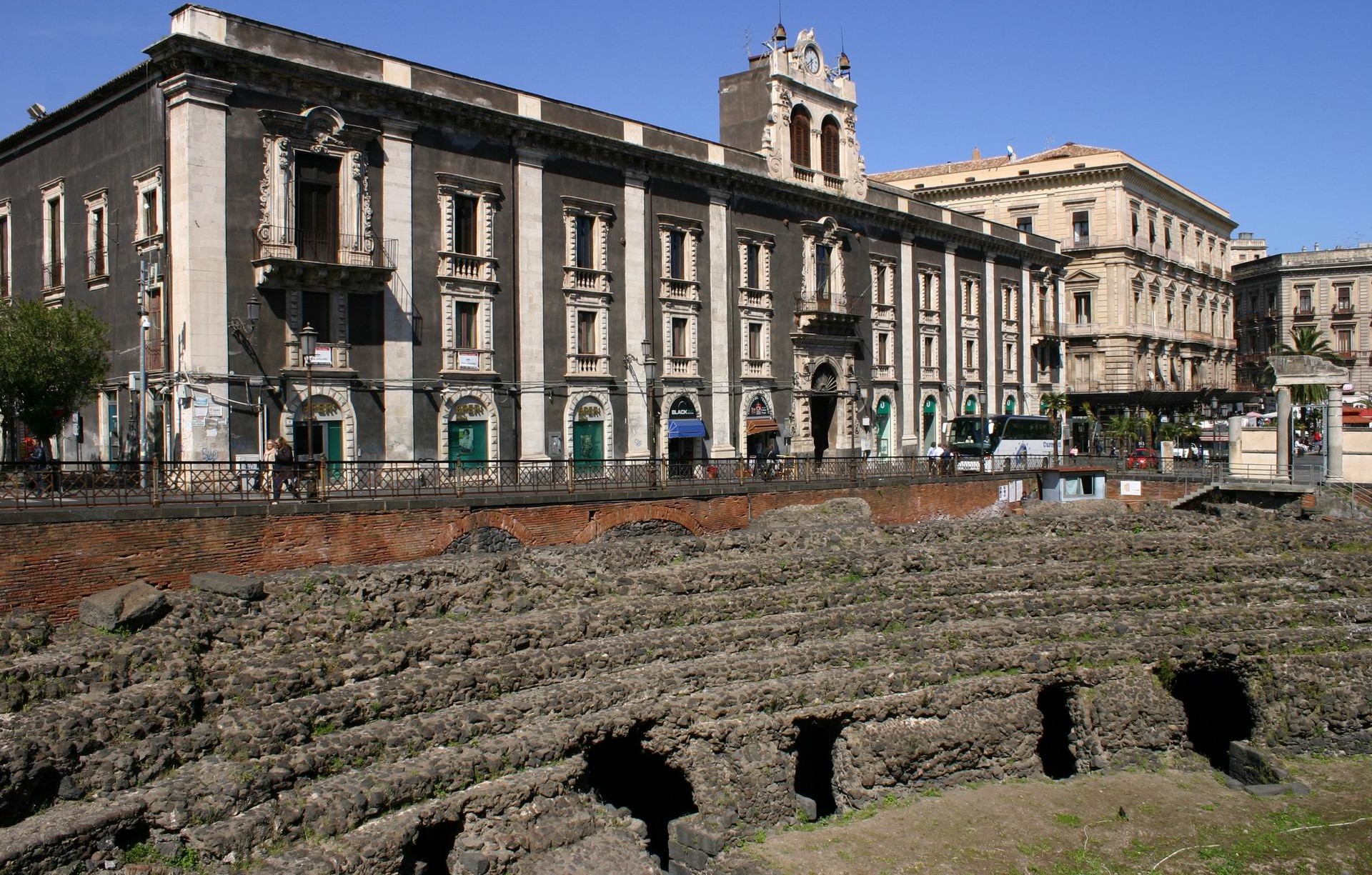 Catania-archaeological-tour_4.JPG