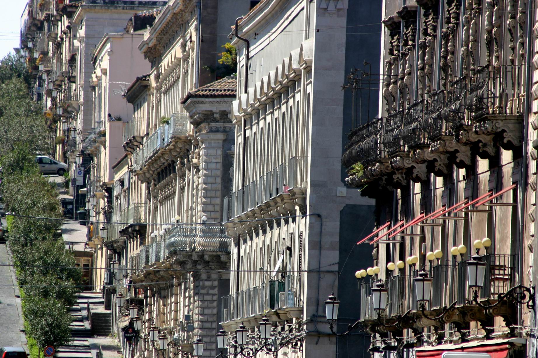 Catania_Walking_Cultural_Tour.JPG