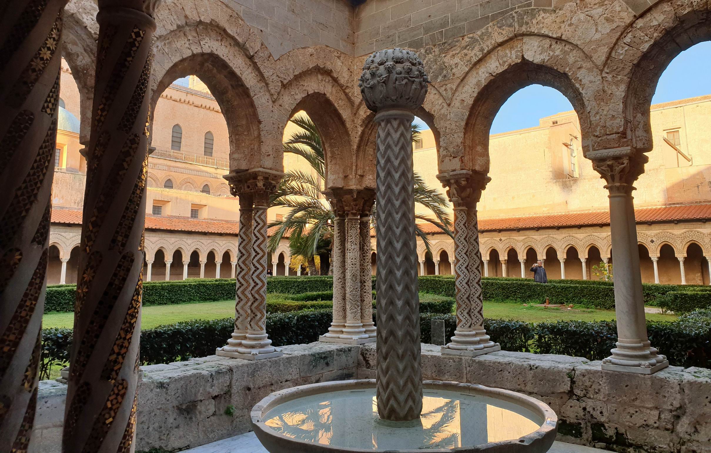 Monreale_Cloisters_Tour.jpg