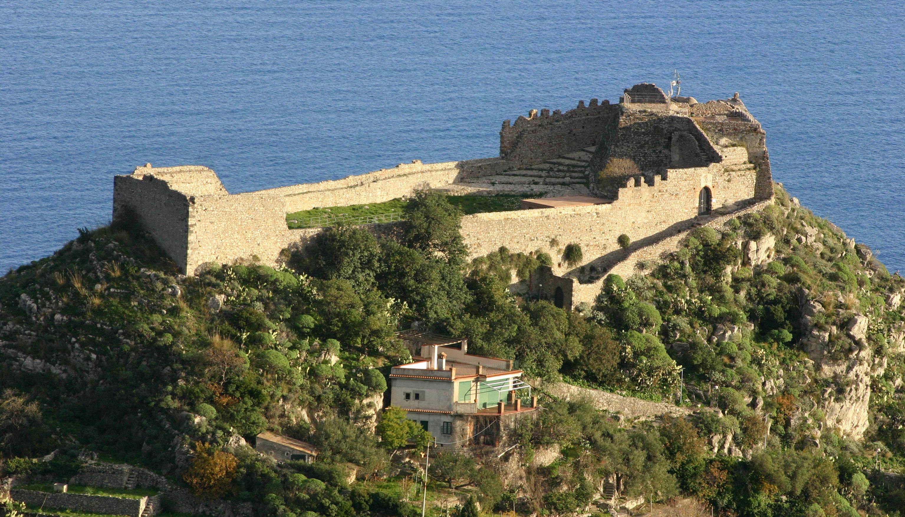 Taormina_Castle.JPG