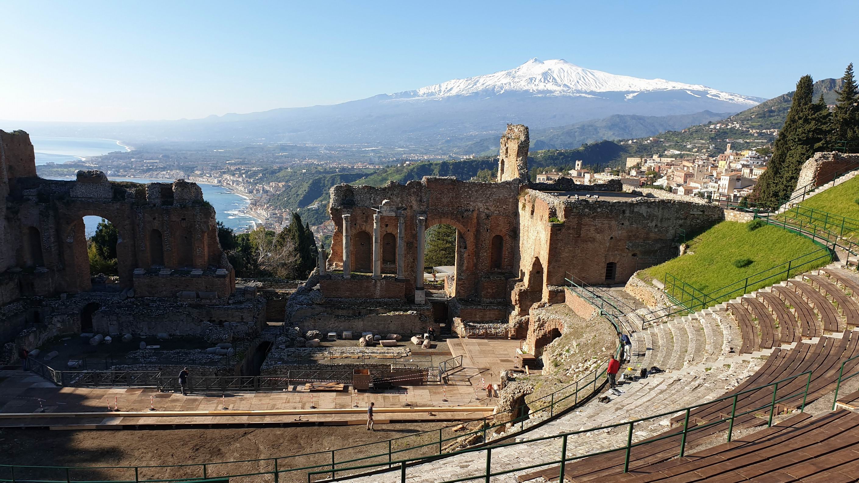 Taormina_guided_Tour.jpg