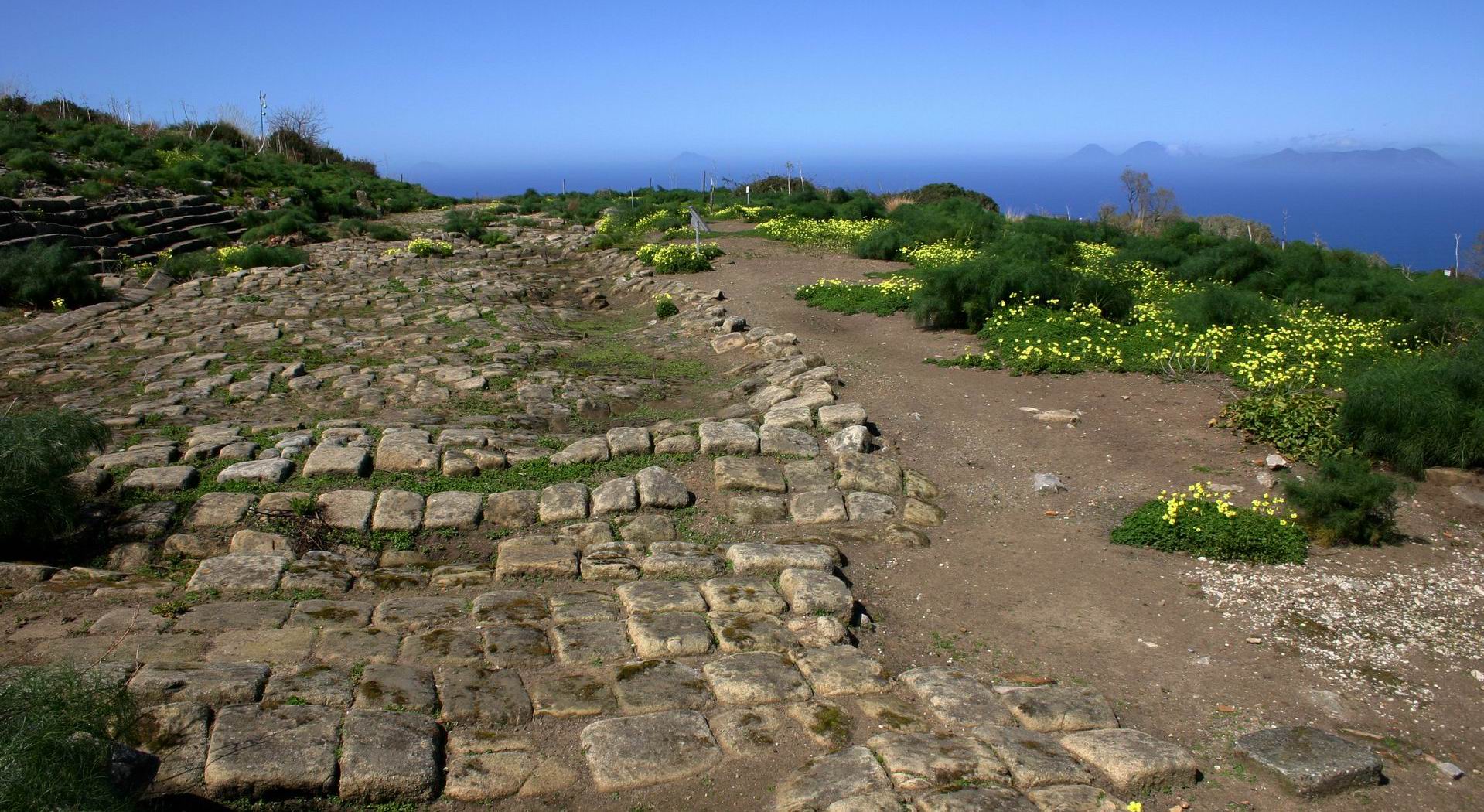 Tindari_Archaeological_Park_Private_Tour.JPG