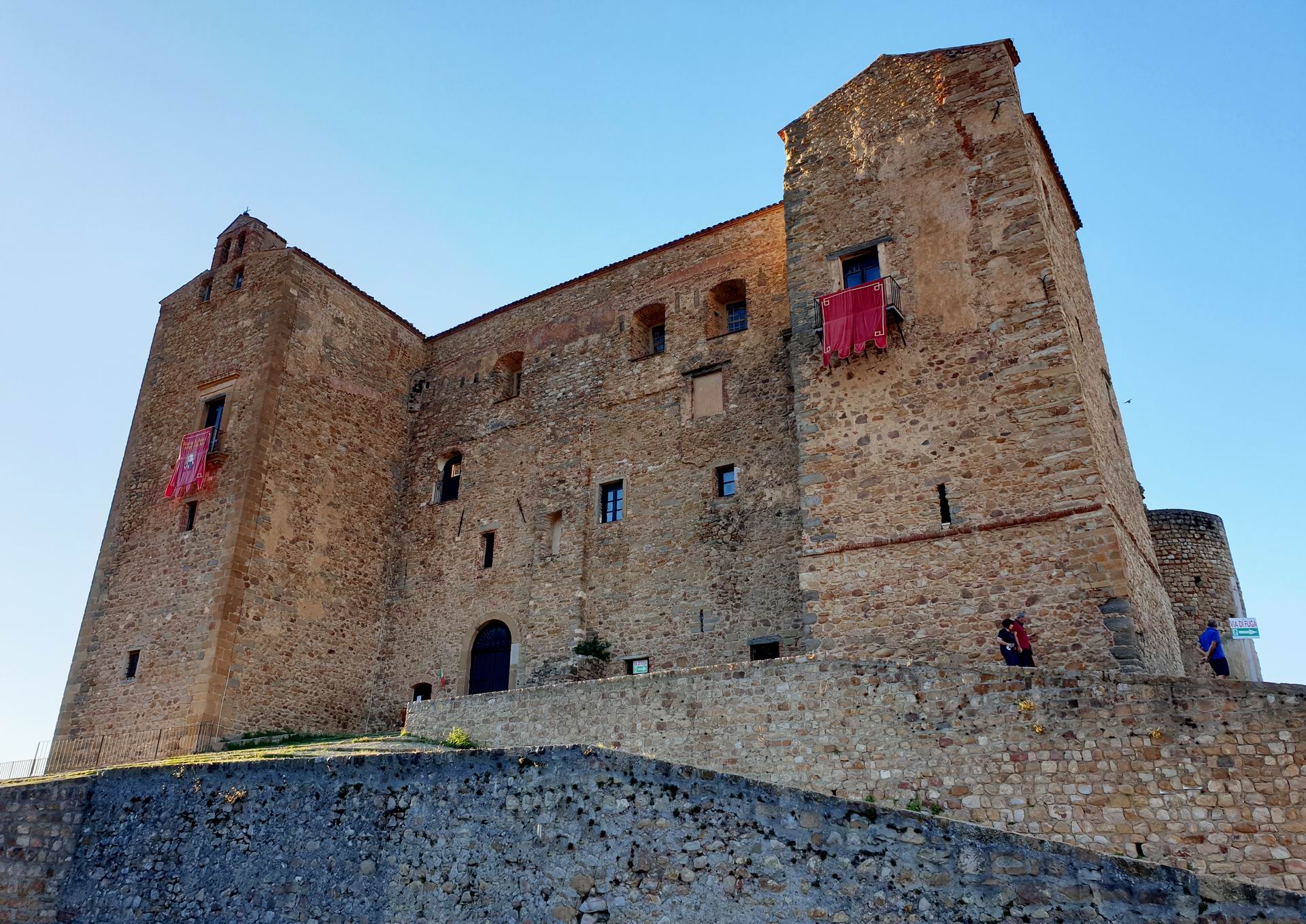 castle-castelbuono-madonie.jpg