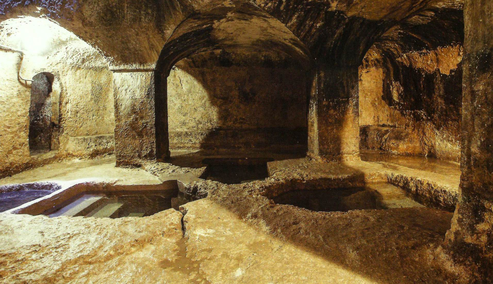 Jewish_Bath_Siracusa_Tour.jpg