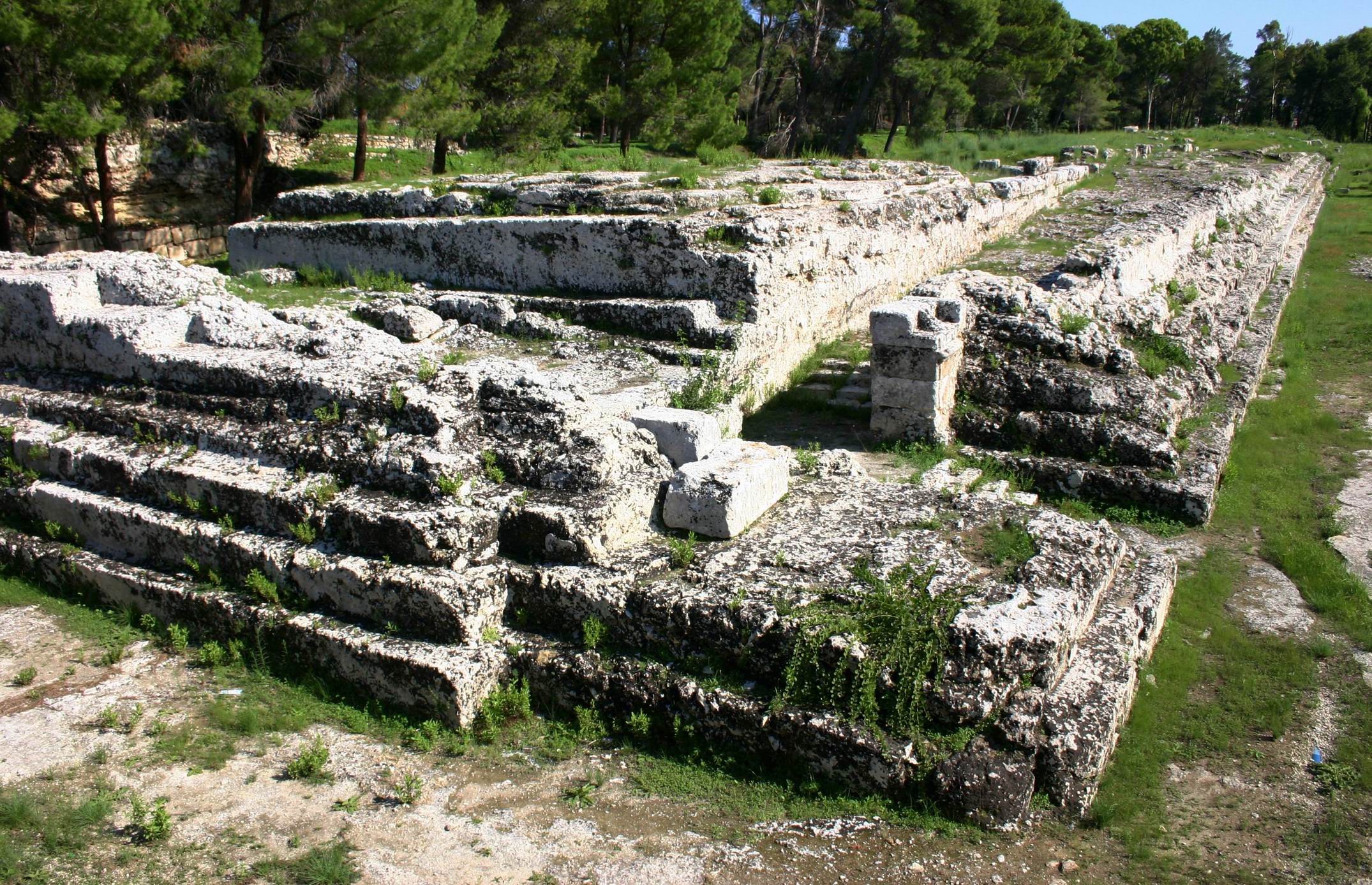 Neapolis_Archaeological_Park_Tour_Siracusa.JPG