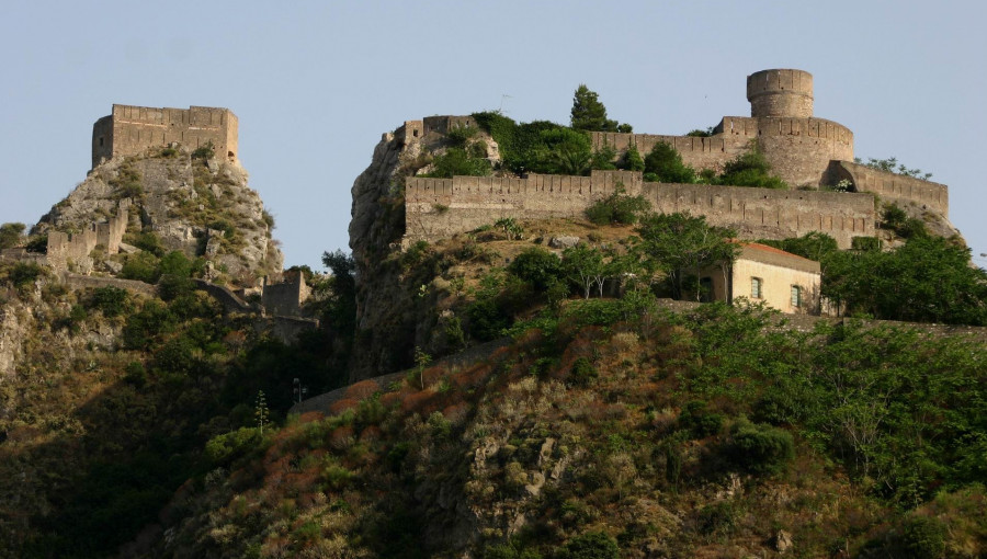 Forza d&#039;Agrò and Sant&#039;Alessio Siculo