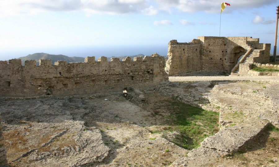 Milazzo and the old town of Rometta