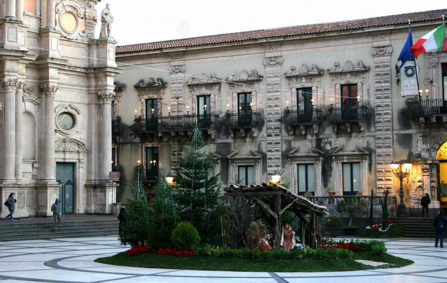 Tour of Acireale