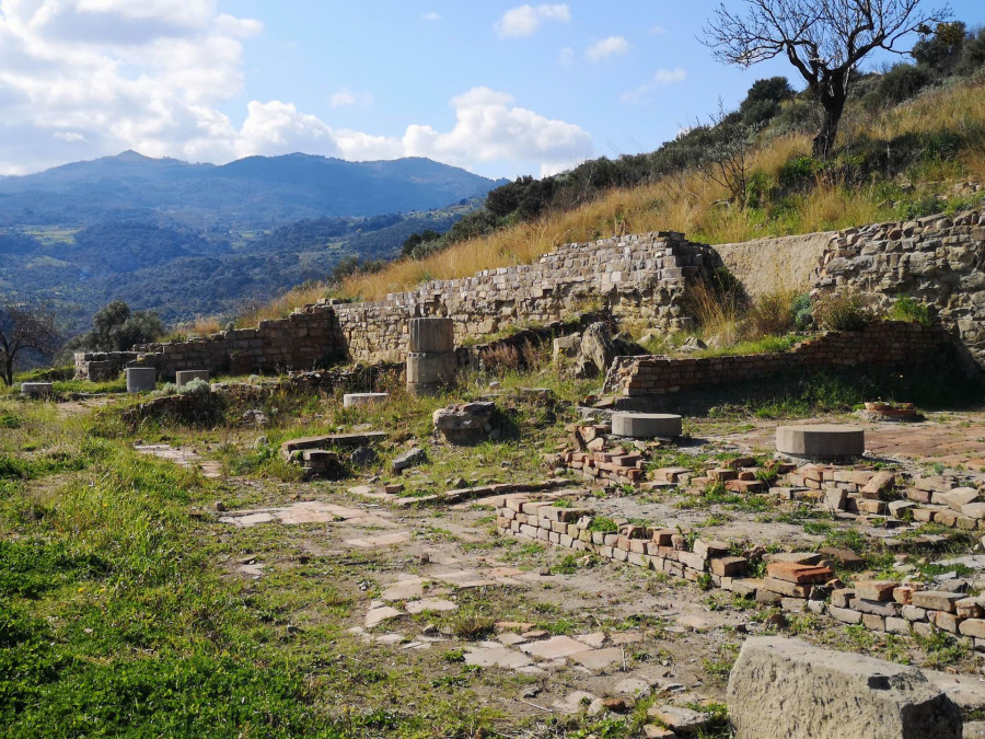 Art and Archaeology in the beautiful Halaesa Valley